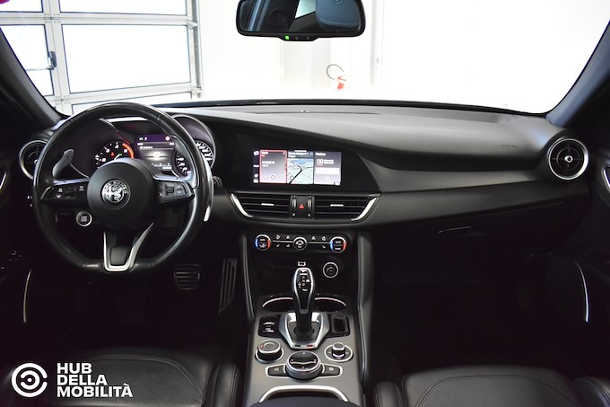 ALFA ROMEO Giulia 2.2 Turbodiesel 210 CV AT8 AWD Q4 Veloce